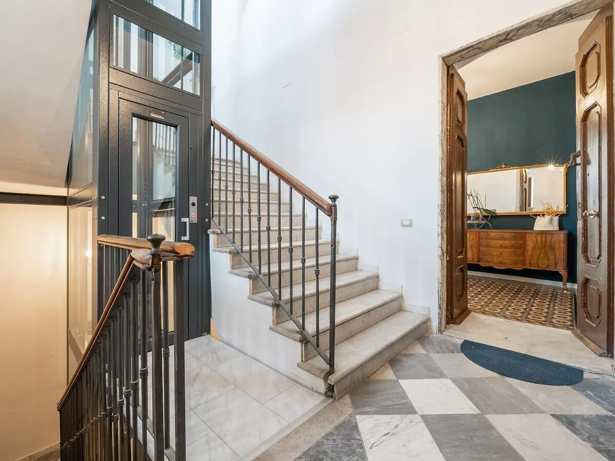 Apartment Suite Palazzo Ravenna Cagliari