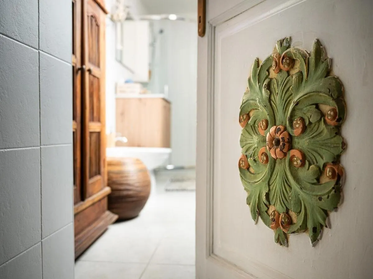 Suite Palazzo Ravenna Cagliari Apartment